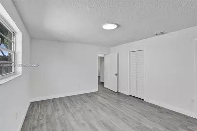 3074 SW 17th St #rear, Miami, FL 33145 - Photo 23