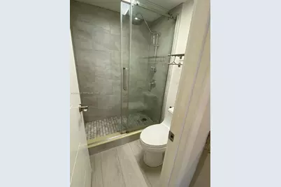 500 W Bayview Dr #621, Sunny Isles Beach, FL 33160 - Photo 7