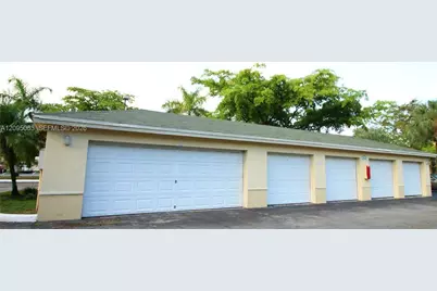 5612 Rock Island Rd #152, Tamarac, FL 33319 - Photo 3