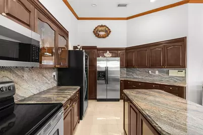 11000 SW 32nd St, Miami, FL 33165 - Photo 23