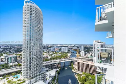 185 SW 7th St #3600, Miami, FL 33130 - Photo 21