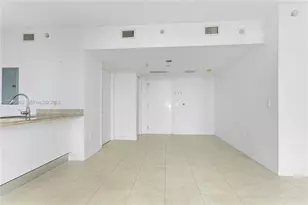 185 SW 7th St, Miami, FL 33130 - Photo 9