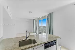 185 SW 7th St, Miami, FL 33130 - Photo 7