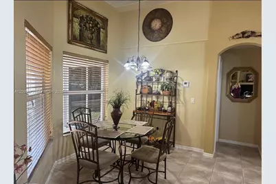 1213 NW 35 Place, Cape Coral, FL 33993 - Photo 5