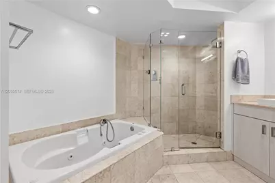 21055 Yacht Club Dr #1703, Aventura, FL 33180 - Photo 11