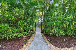 6750 SW 74th St, South Miami, FL 33143 - Photo 3