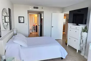 7601 E Treasure Dr, North Bay Village, FL 33141 - Photo 15