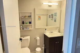 7601 E Treasure Dr, North Bay Village, FL 33141 - Photo 25