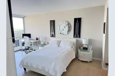 7601 E Treasure Dr #512, North Bay Village, FL 33141 - Photo 17