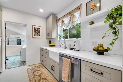 467 NE 55th Ter, Miami, FL 33137 - Photo 13