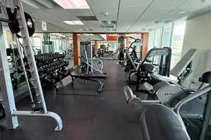 31 SE 5th St, Miami, FL 33131 - Photo 21