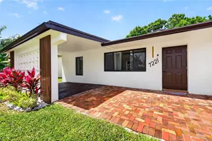 7221 Freedom St, Hollywood, FL 33024 - Photo 1