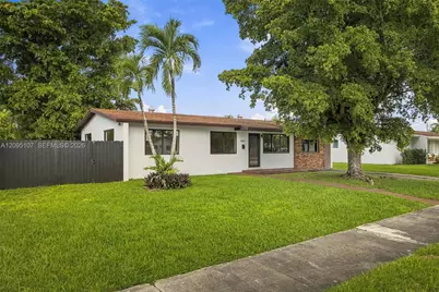 4920 SW 94th Ct, Miami, FL 33165 - Photo 3