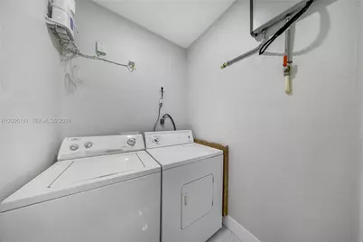 2612 SW 12th St, Miami, FL 33135 - Photo 23
