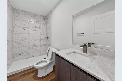 1021 NW 1st St #201, Miami, FL 33128 - Photo 7