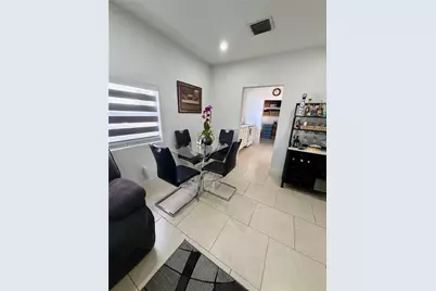521 NW 44th Ave, Miami, FL 33126 - Photo 7
