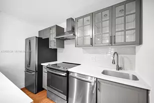 1337 Euclid Ave, Miami Beach, FL 33139 - Photo 7