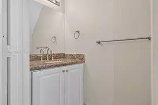 3677 San Simeon Cir, Weston, FL 33331 - Photo 17
