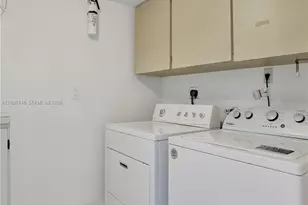 16500 NE 27th Ave, North Miami Beach, FL 33160 - Photo 31