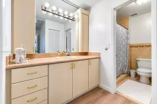 16273 Laurel Dr, Weston, FL 33326 - Photo 11