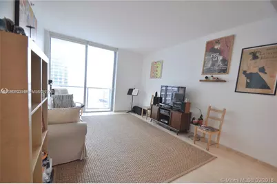 1060 Brickell Ave #3111, Miami, FL 33131 - Photo 5
