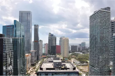 1060 Brickell Ave #3111, Miami, FL 33131 - Photo 13