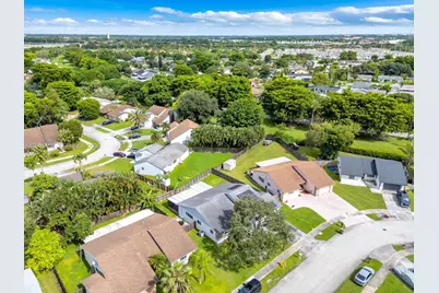 1661 N Goldeneye Ln, Homestead, FL 33035 - Photo 37