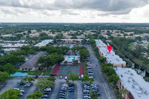 8220 SW 24th St, North Lauderdale, FL 33068 - Photo 43