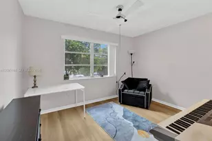 8220 SW 24th St, North Lauderdale, FL 33068 - Photo 13