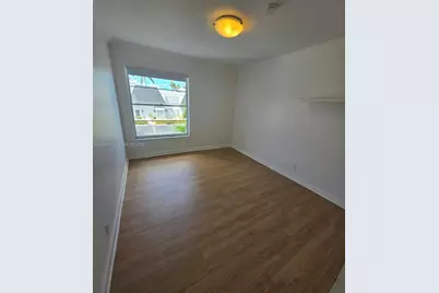 926 NE 27th Ave #926, Hallandale Beach, FL 33009 - Photo 15