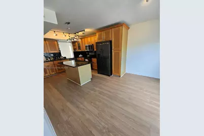 926 NE 27th Ave #926, Hallandale Beach, FL 33009 - Photo 3