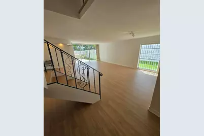 926 NE 27th Ave #926, Hallandale Beach, FL 33009 - Photo 11