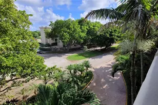1800 Sans Souci Blvd, North Miami, FL 33181 - Photo 7