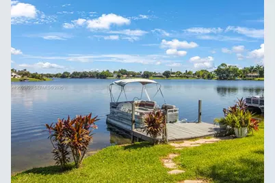 12911 Upper Cove Dr, Wellington, FL 33414 - Photo 5
