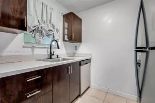 8550 SW 109th Ave, Miami, FL 33173 - Photo 3