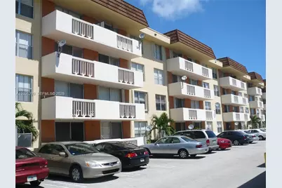 1800 Sans Souci Blvd #316, North Miami, FL 33181 - Photo 3
