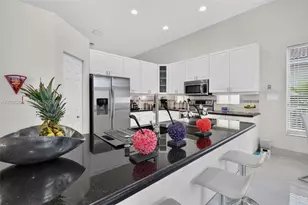 19367 NW 23rd St, Pembroke Pines, FL 33029 - Photo 15