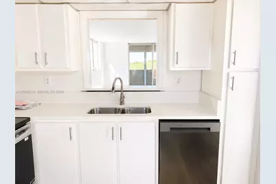 406 NW 68th Ave #526, Plantation, FL 33317 - Photo 1