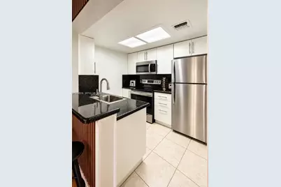 3206 Coral Lake Dr #3206, Coral Springs, FL 33065 - Photo 7