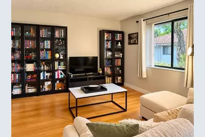 3206 Coral Lake Dr #3206, Coral Springs, FL 33065 - Photo 5