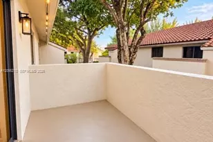 3206 Coral Lake Dr, Coral Springs, FL 33065 - Photo 15