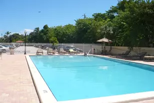 1800 Sans Souci Blvd, North Miami, FL 33181 - Photo 31