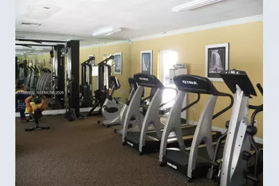 1800 Sans Souci Blvd #316, North Miami, FL 33181 - Photo 27