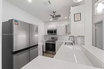 2210 NE 56th Pl #123, Fort Lauderdale, FL 33308 - Photo 9