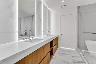 1400 Biscayne Blvd, Miami, FL 33132 - Photo 13