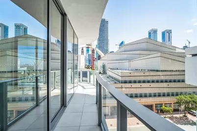 1400 Biscayne Blvd #602, Miami, FL 33132 - Photo 17