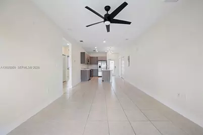 8301 NW 41st St #B-401, Doral, FL 33166 - Photo 5