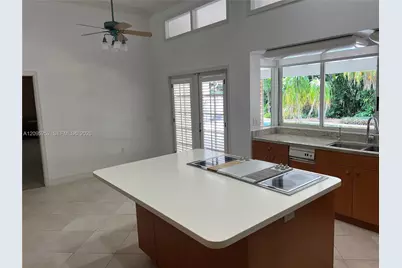 18032 SW 82nd Ct, Palmetto Bay, FL 33157 - Photo 11