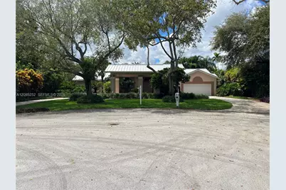 18032 SW 82nd Ct, Palmetto Bay, FL 33157 - Photo 1