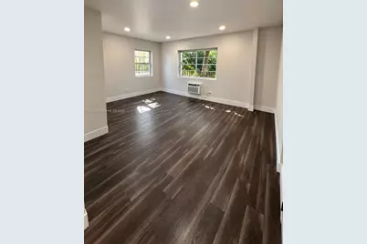 1537 Jefferson Ave #11, Miami Beach, FL 33139 - Photo 1